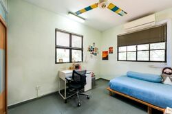 People's Garden (D19), Terrace #470702781